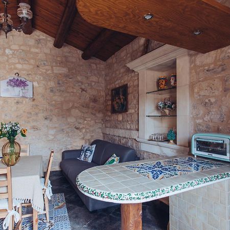 Le Cacinare Apartment Модика Екстериор снимка